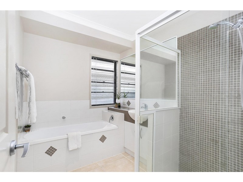 3 Kamala Place, Meridan Plains QLD 4551