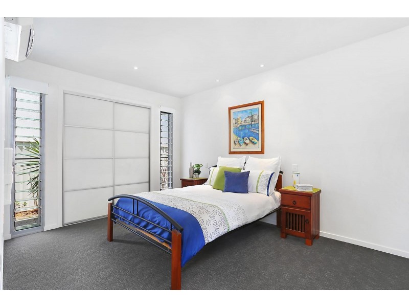 12 Deep Water Circuit, Pelican Waters QLD 4551