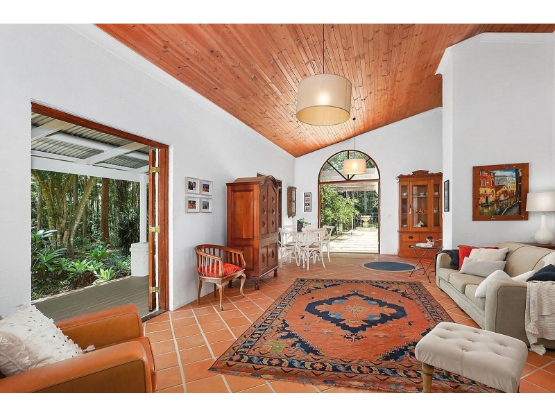 6 Firetail Court, Tanawha QLD 4556