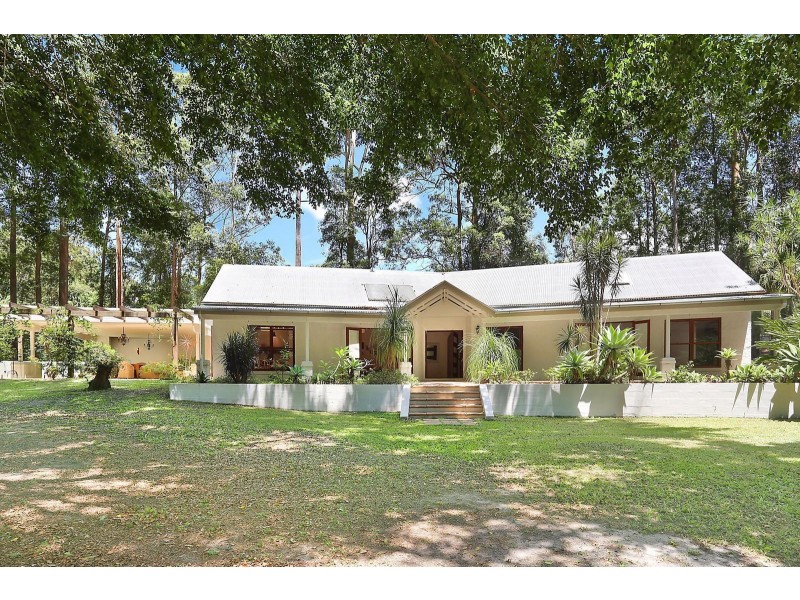 6 Firetail Court, Tanawha QLD 4556