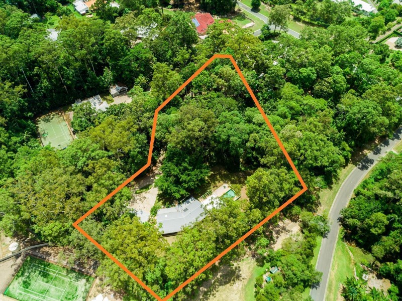 6 Firetail Court, Tanawha QLD 4556