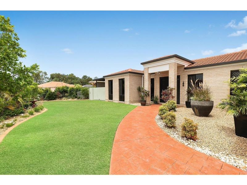 1 Toorbul Street, Pelican Waters QLD 4551