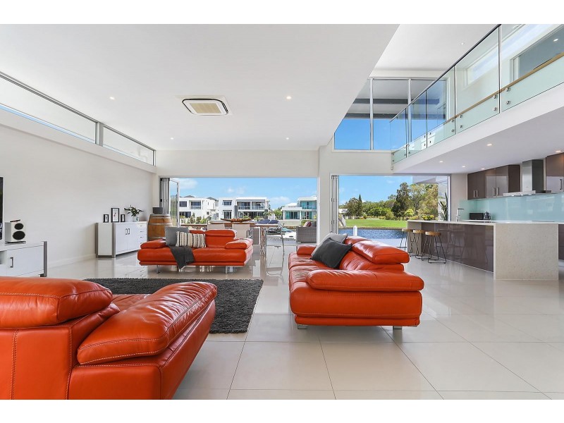 6 Deep Water Circuit, Pelican Waters QLD 4551