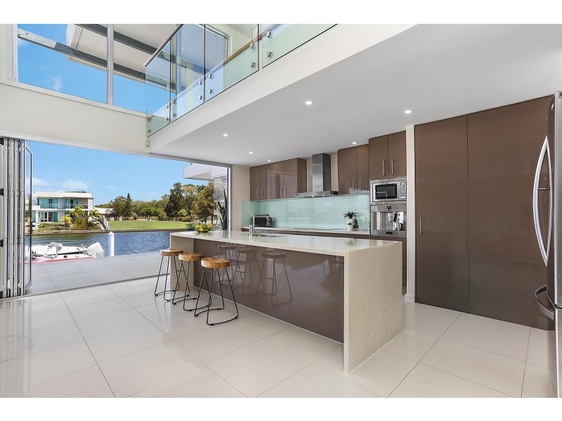 6 Deep Water Circuit, Pelican Waters QLD 4551