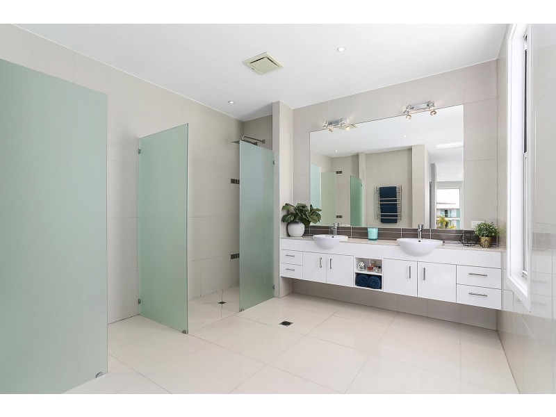 6 Deep Water Circuit, Pelican Waters QLD 4551