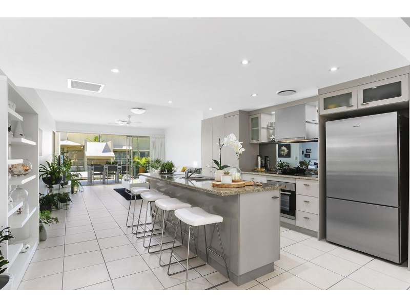 24/1 Grenada Way, Kawana Island QLD 4575