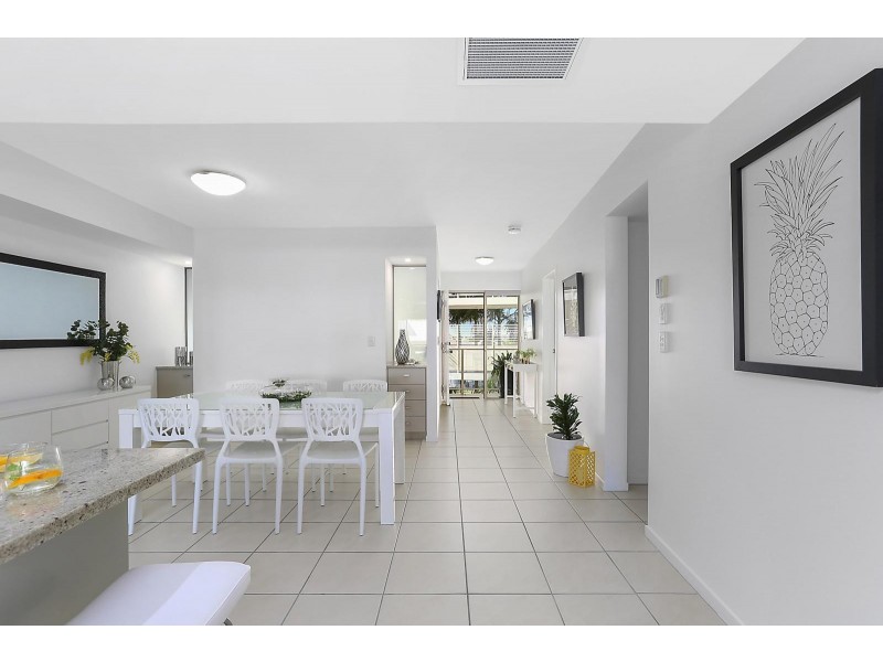 24/1 Grenada Way, Kawana Island QLD 4575