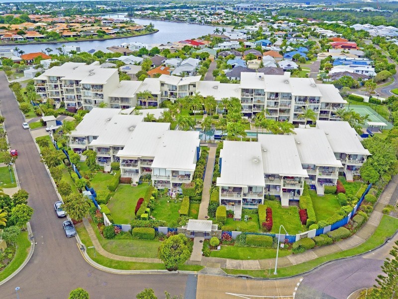 24/1 Grenada Way, Kawana Island QLD 4575