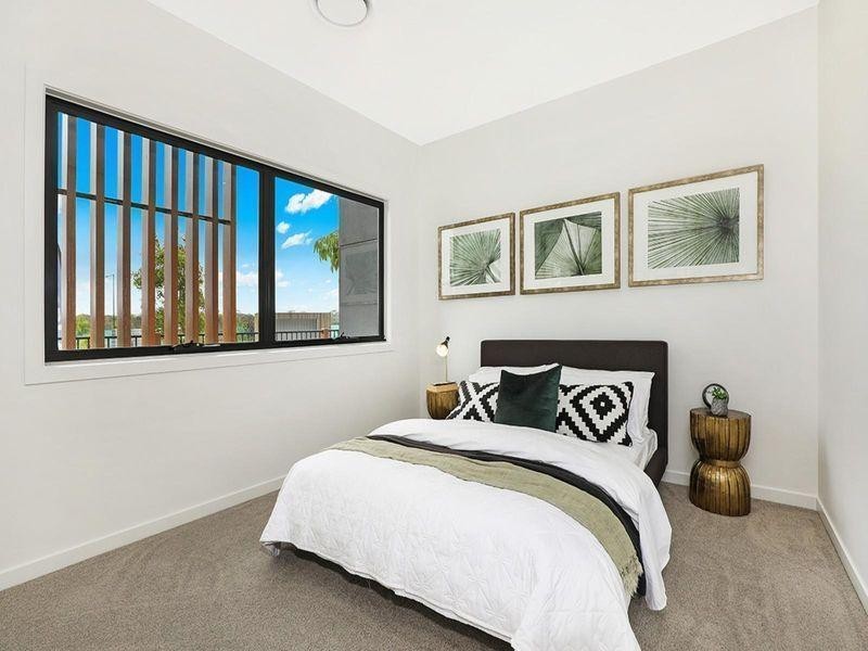 4 Cane Place, Palmview QLD 4553