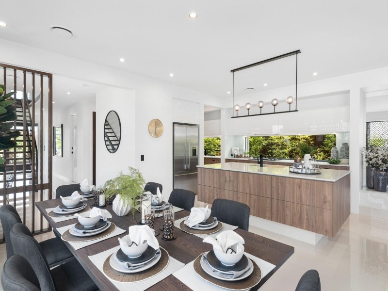16 Tranquility Way, Palmview QLD 4553