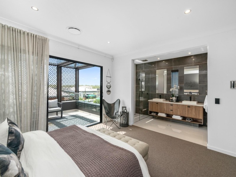 16 Tranquility Way, Palmview QLD 4553