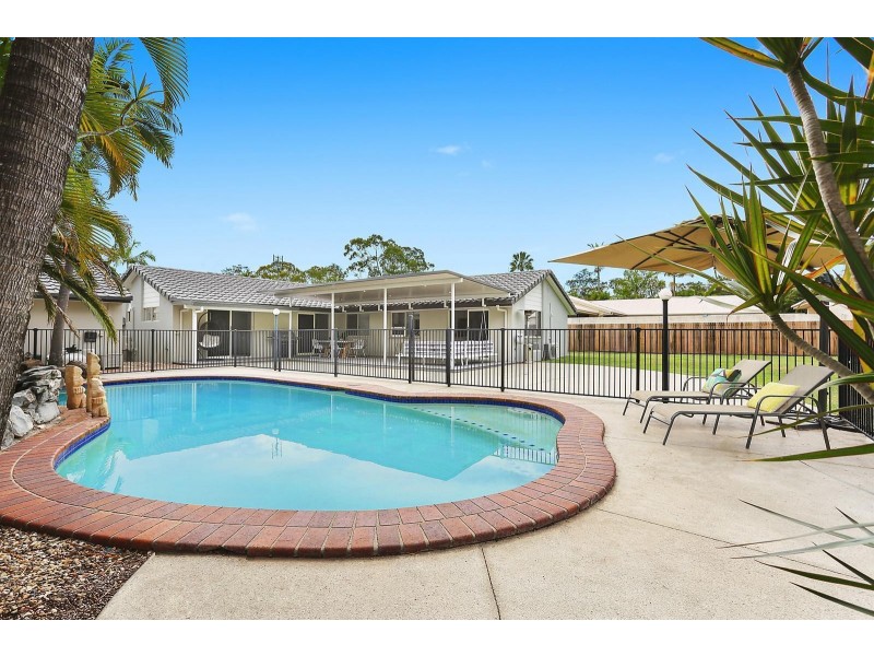 36 Casuarina Drive, Little Mountain QLD 4551