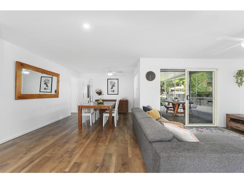 36 Casuarina Drive, Little Mountain QLD 4551