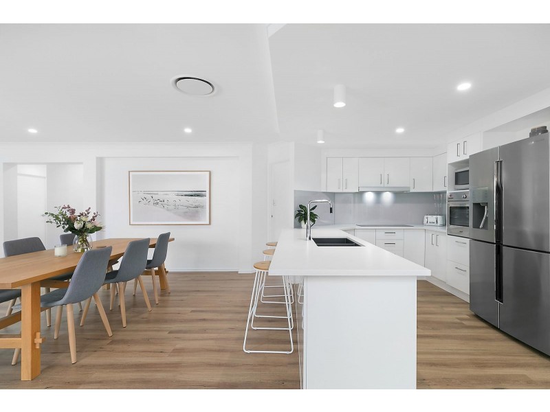 28 Lang Street, Pelican Waters QLD 4551