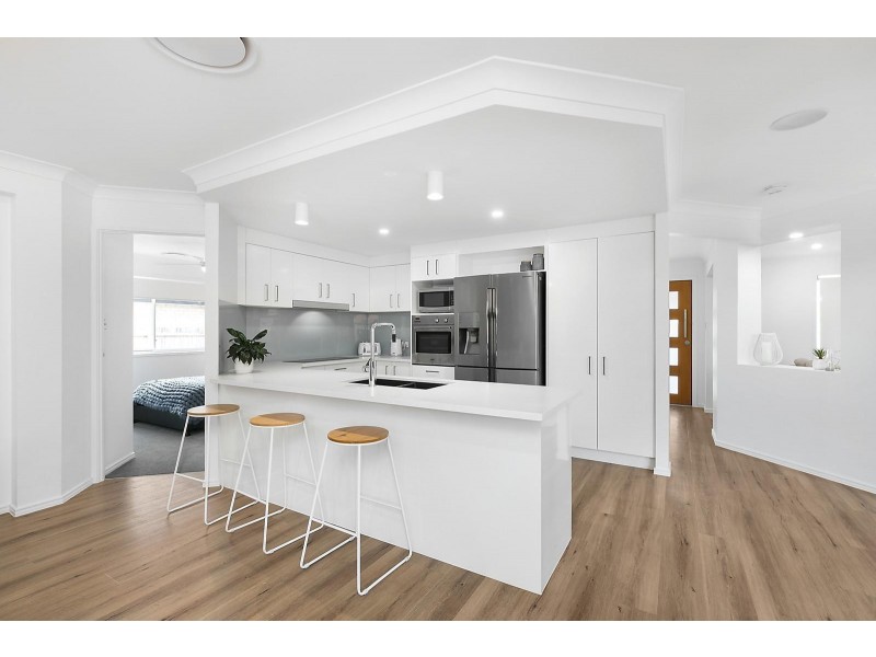 28 Lang Street, Pelican Waters QLD 4551