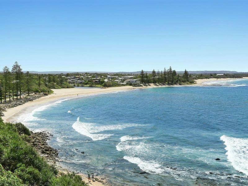 1/2 Marlua Avenue, Moffat Beach QLD 4551