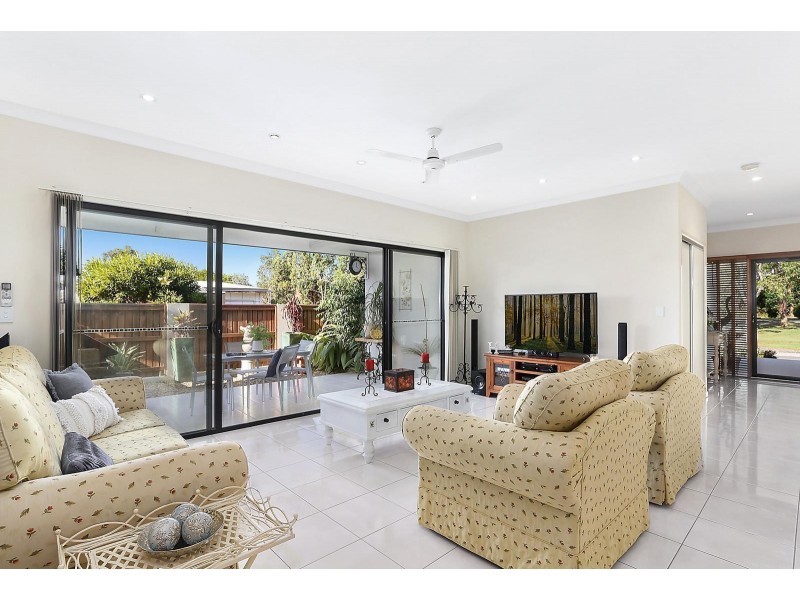 9 Woombye Street, Meridan Plains QLD 4551