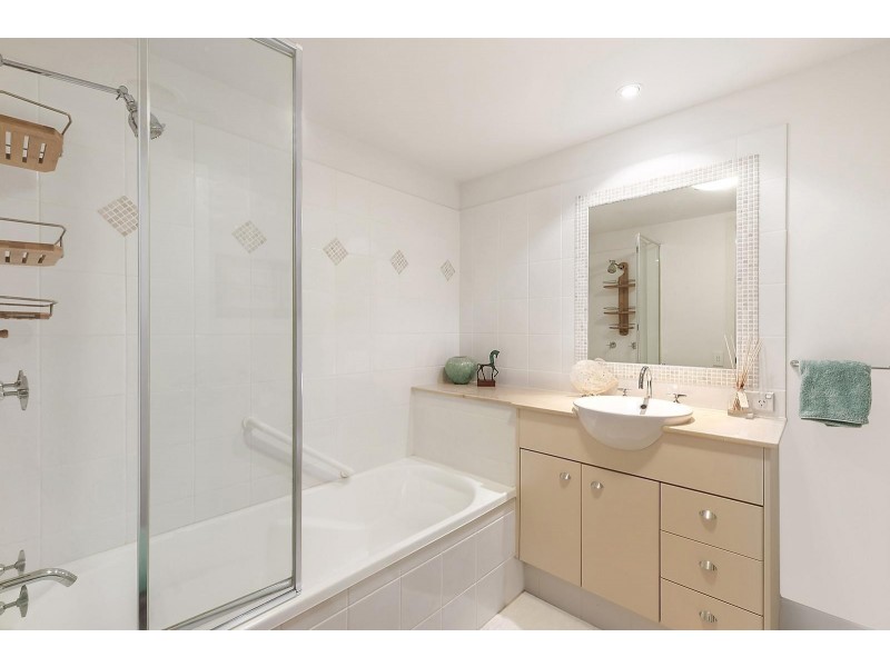 22/1 Millennium Circuit, Pelican Waters QLD 4551