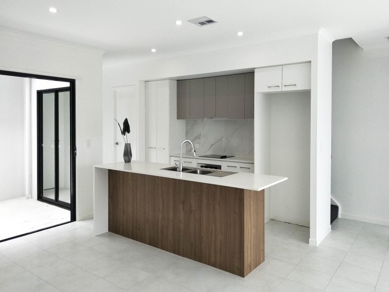 17 & 25 Greenview Terrace, Palmview QLD 4553