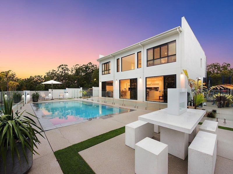 16 Renoso Place, Little Mountain QLD 4551