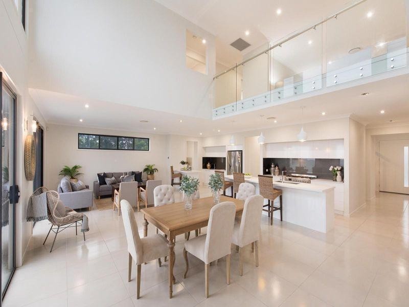 16 Renoso Place, Little Mountain QLD 4551