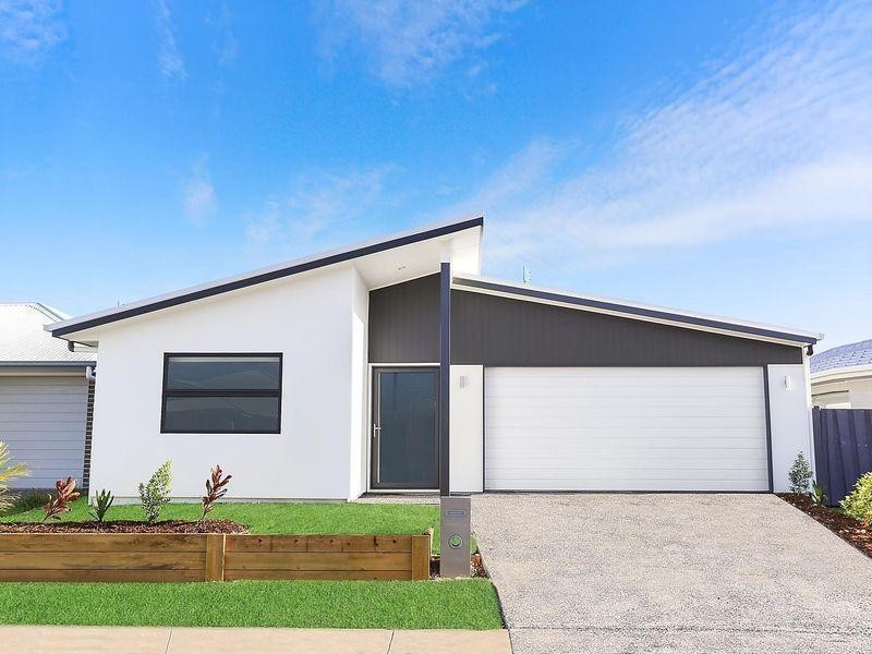 23 Samuel Walker Street, Caloundra West QLD 4551