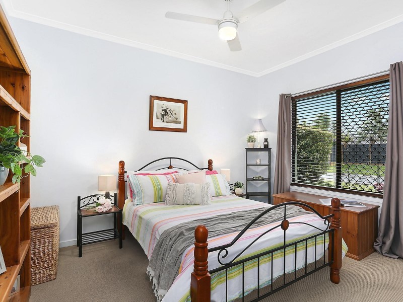 13 Satinash Street, Meridan Plains QLD 4551