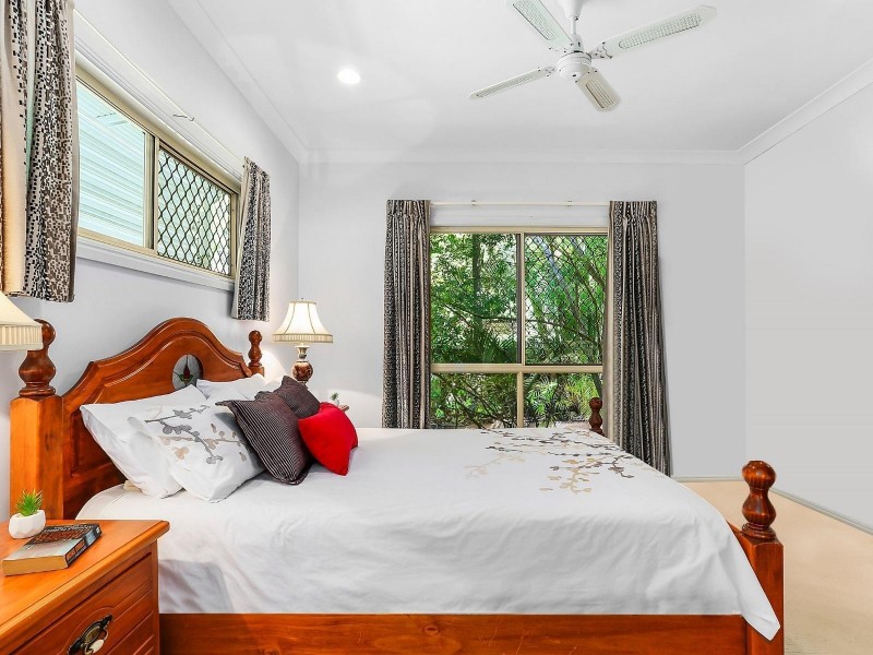 24 Riflebird Avenue, Aroona QLD 4551