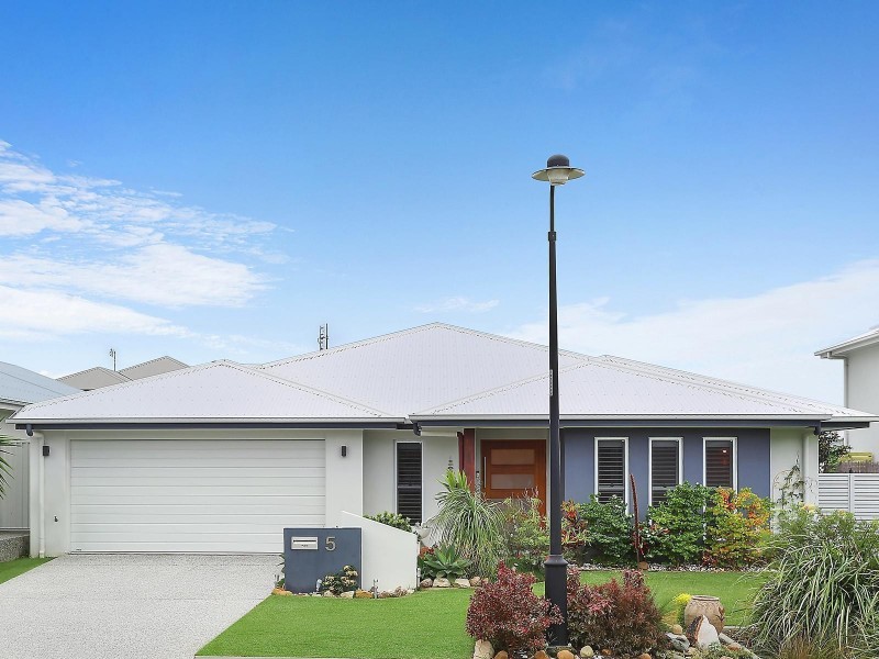 5 Osprey Drive, Birtinya QLD 4575