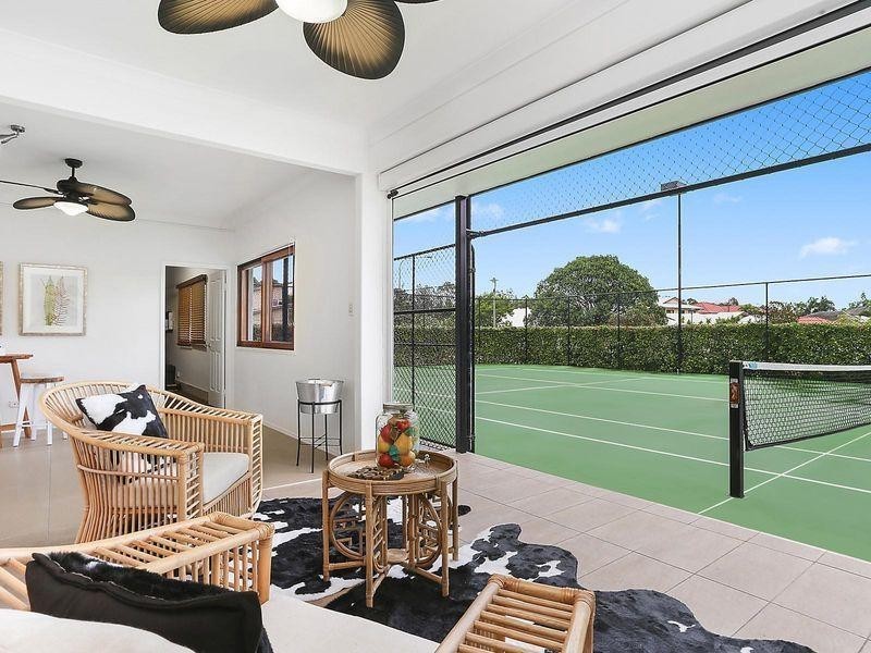 31 Webb Ellis Court, Pelican Waters QLD 4551