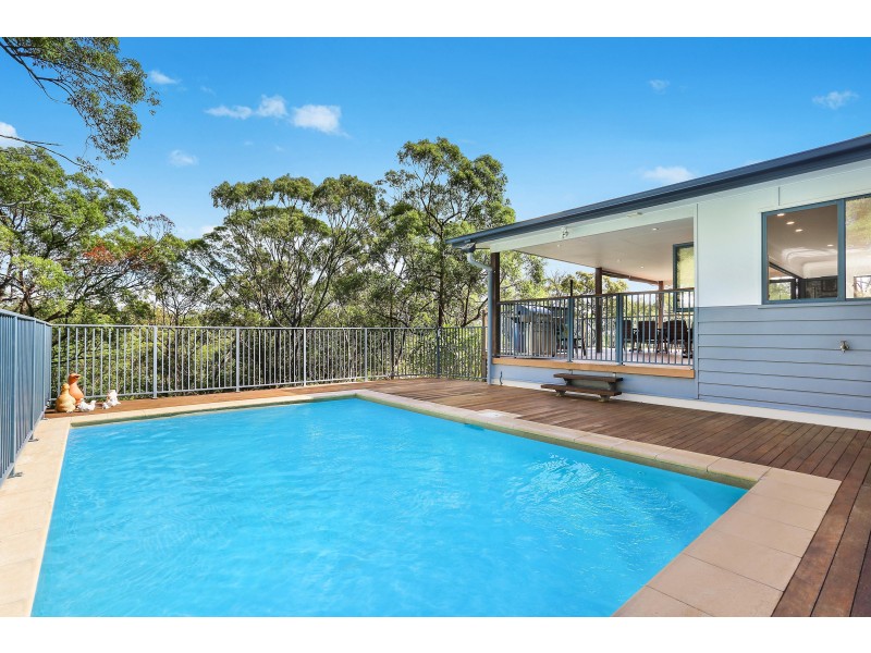13 Sunset Drive, Little Mountain QLD 4551
