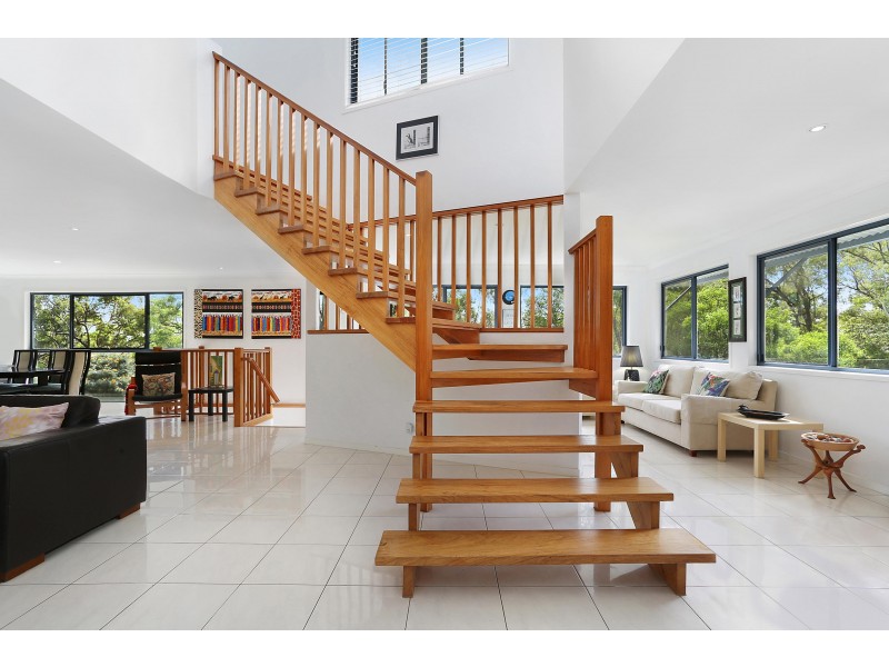 13 Sunset Drive, Little Mountain QLD 4551