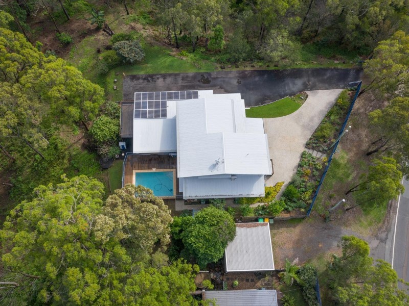 13 Sunset Drive, Little Mountain QLD 4551