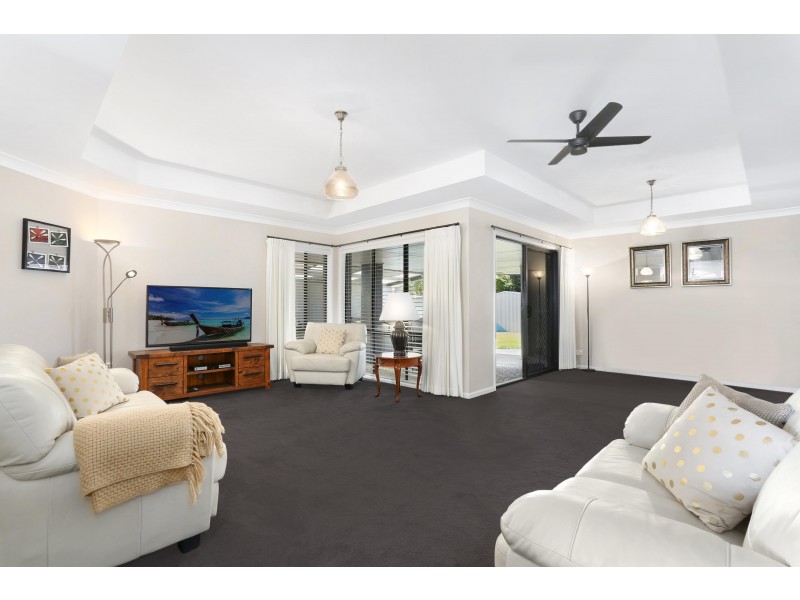 69 Mahogany Drive, Pelican Waters QLD 4551