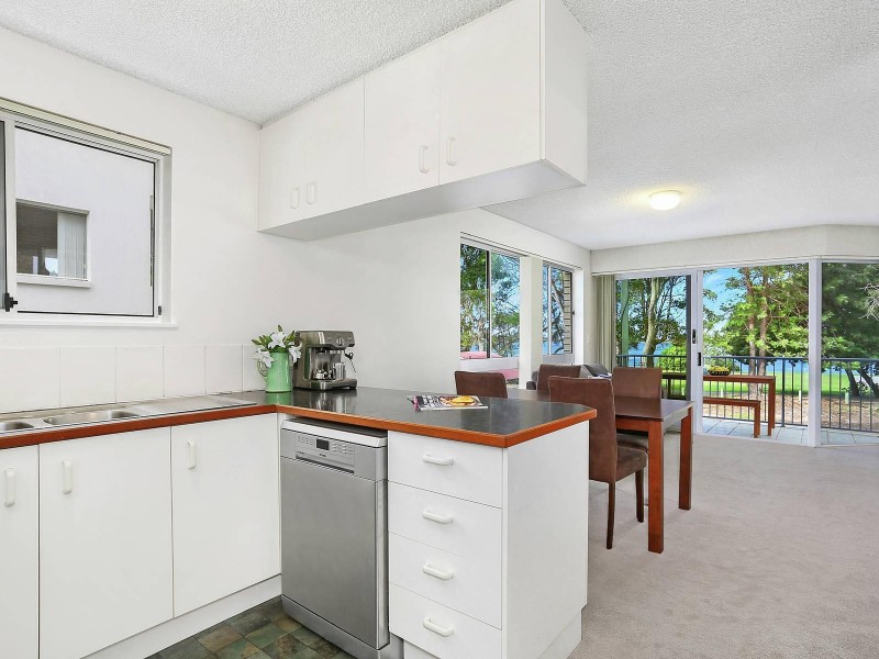10/101 Esplanade, Golden Beach QLD 4551
