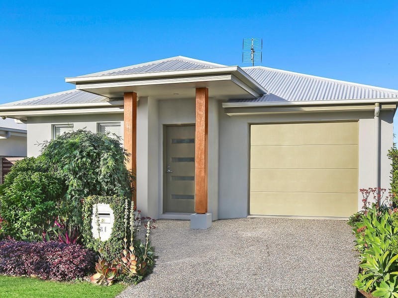 81 Haslewood Crescent, Meridan Plains QLD 4551