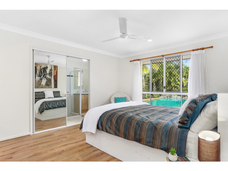 30 Bellevue Drive, Little Mountain QLD 4551