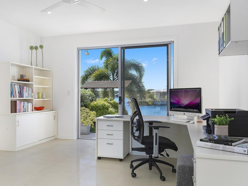 67 Bellanboe Circuit, Pelican Waters QLD 4551