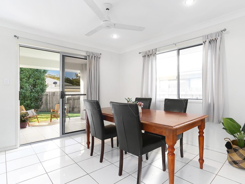 16 White Cedar Drive, Meridan Plains QLD 4551