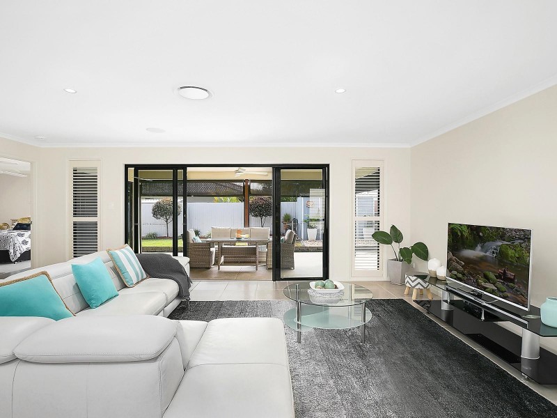 67 Sovereign Circuit, Pelican Waters QLD 4551