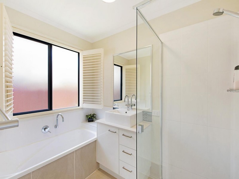 67 Sovereign Circuit, Pelican Waters QLD 4551