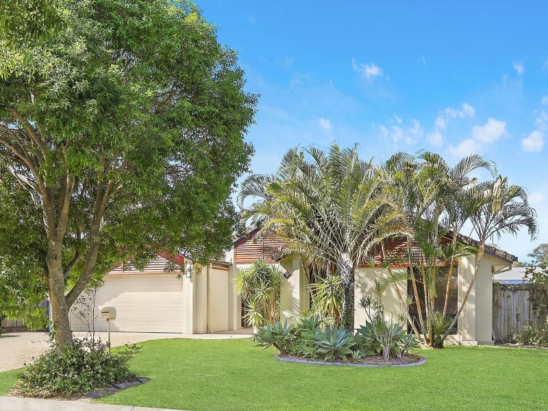 9 Kamala Place, Meridan Plains QLD 4551