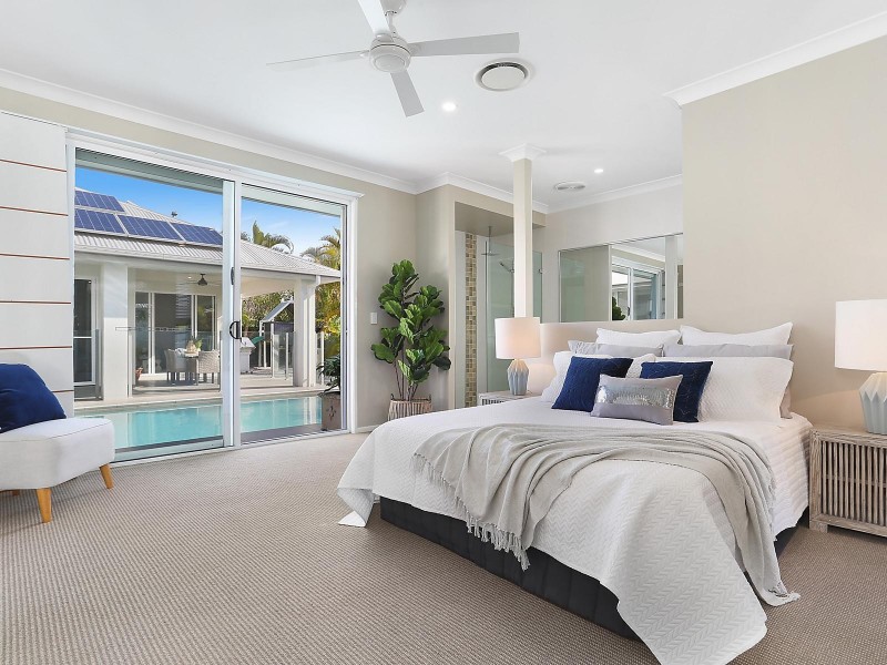 5 Barbuda Circuit, Kawana Island QLD 4575