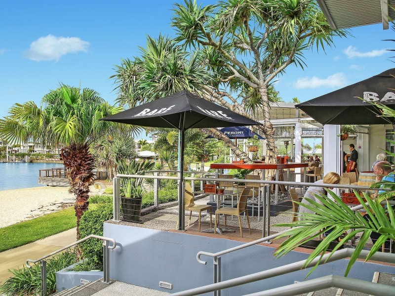 5 Barbuda Circuit, Kawana Island QLD 4575