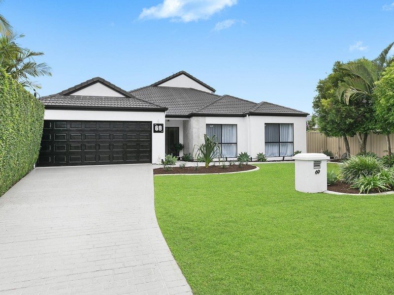 69 Baanya Street, Wurtulla QLD 4575