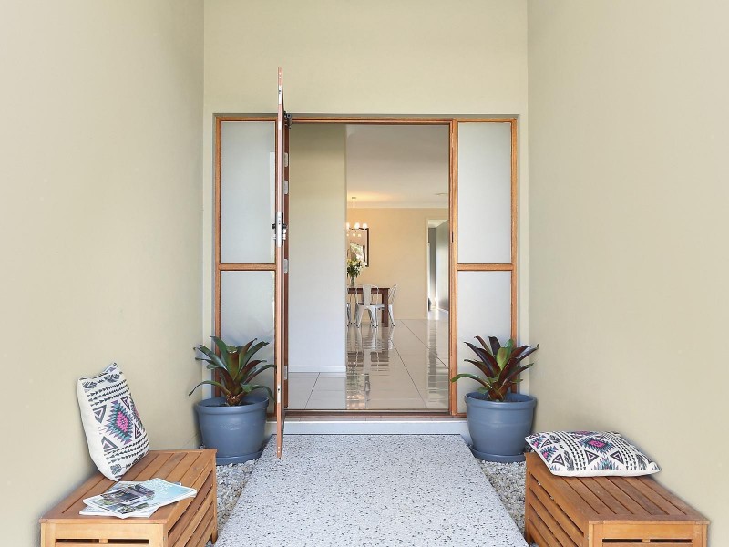 2 Stephen Burton Way, Pelican Waters QLD 4551