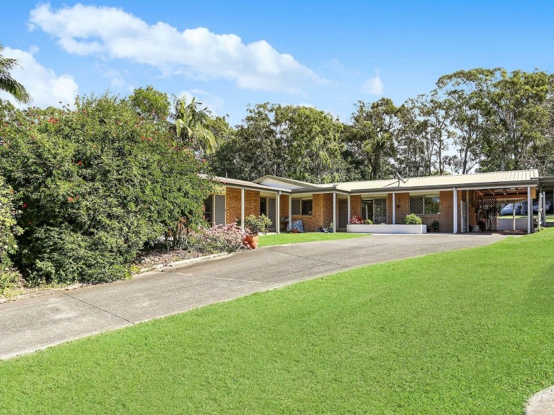10 Flamingo Street, Little Mountain QLD 4551