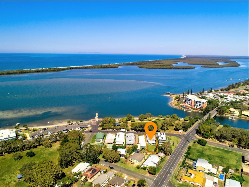11 Lamerough Parade, Golden Beach QLD 4551