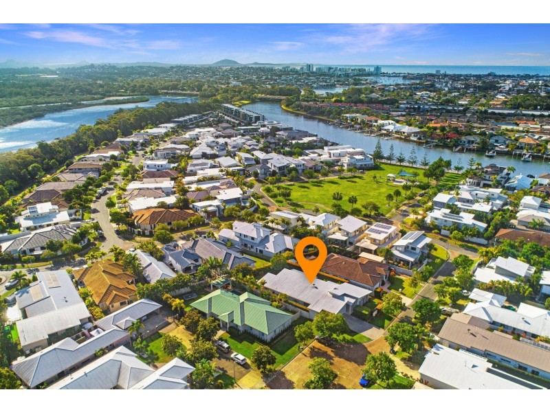 6 Jersey Place, Kawana Island QLD 4575