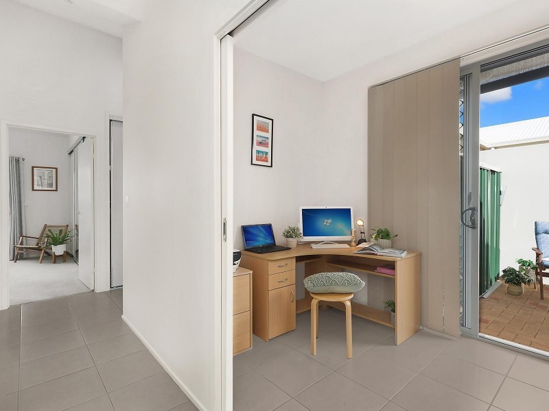 96/239 Kawana Way, Kawana Island QLD 4575